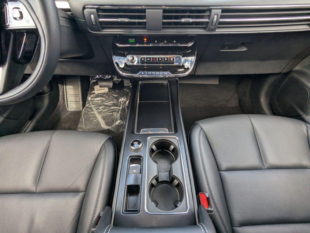 new 2025 Lincoln Corsair car, priced at $55,860