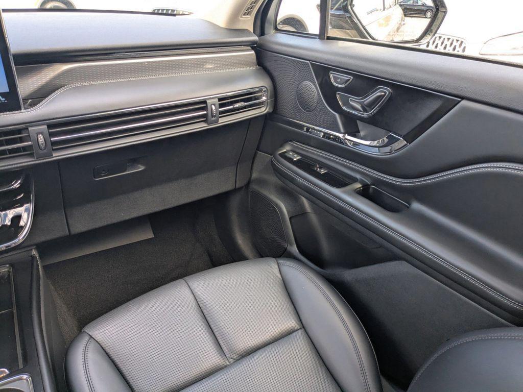 new 2025 Lincoln Corsair car, priced at $55,860