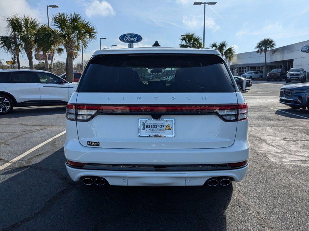 new 2025 Lincoln Aviator car, priced at $81,310