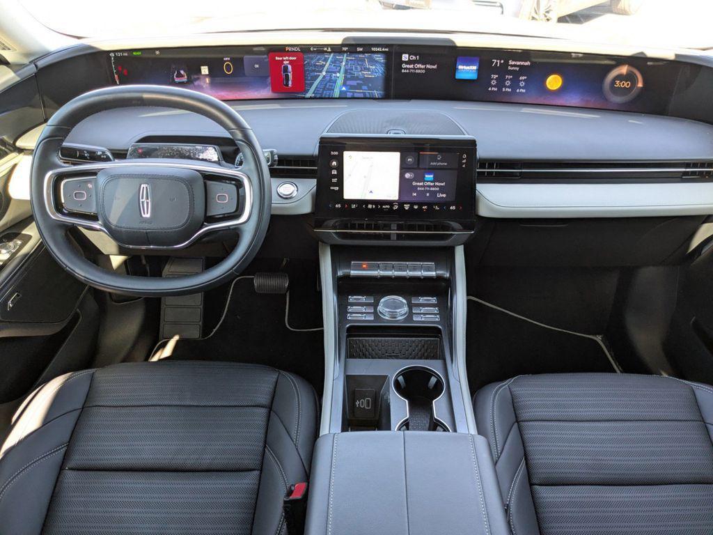 new 2025 Lincoln Nautilus car, priced at $55,293