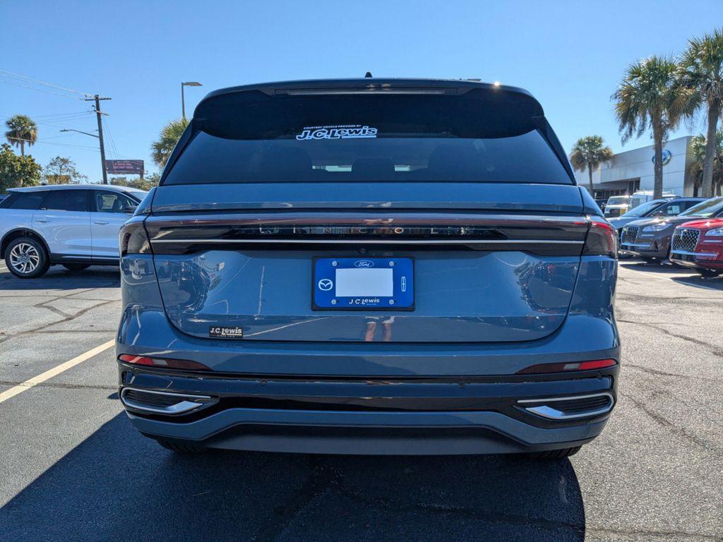 new 2025 Lincoln Nautilus car, priced at $55,293