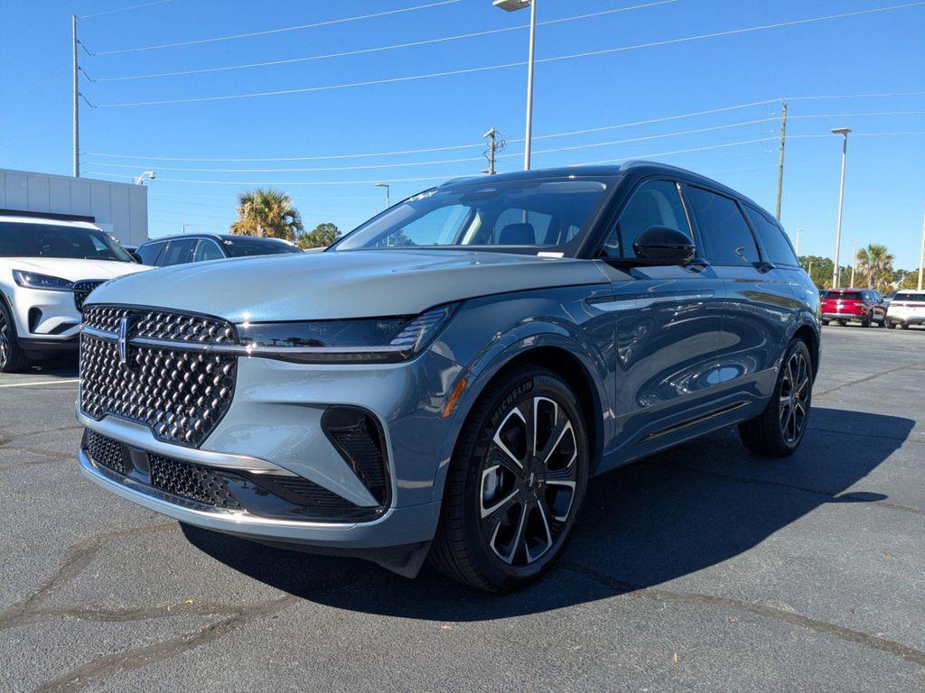 new 2025 Lincoln Nautilus car, priced at $55,293