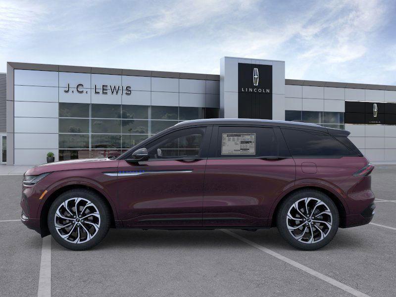 new 2025 Lincoln Nautilus car, priced at $54,588