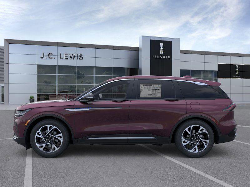 new 2025 Lincoln Nautilus car, priced at $61,070