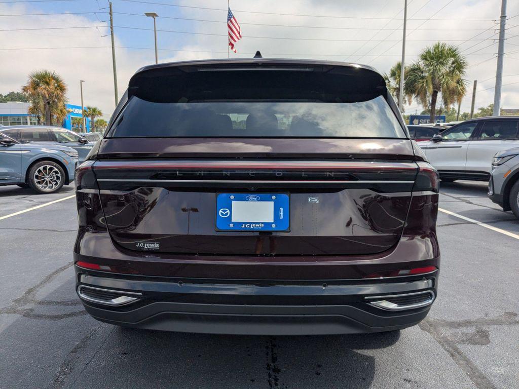 new 2025 Lincoln Nautilus car, priced at $61,070
