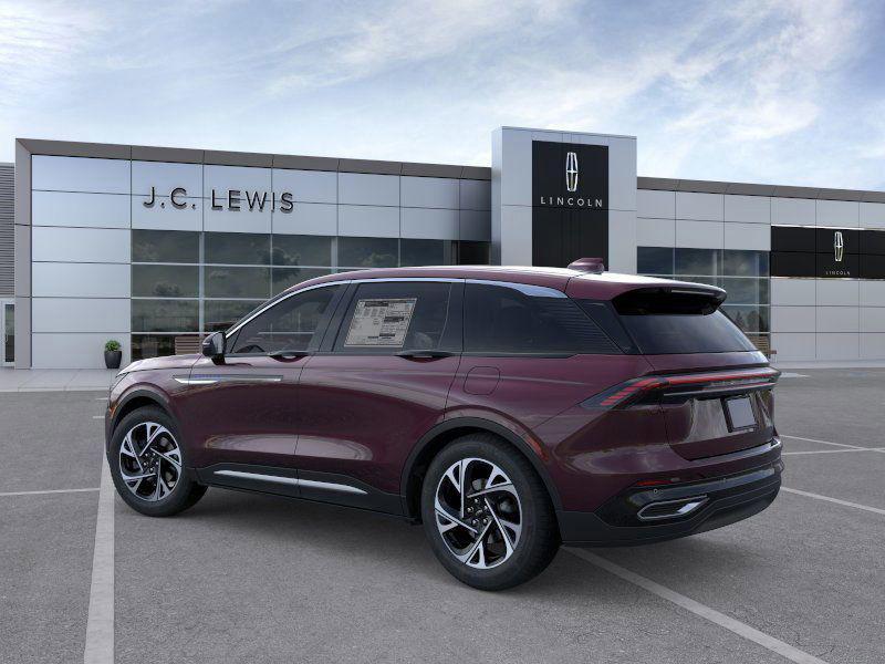 new 2025 Lincoln Nautilus car, priced at $61,070
