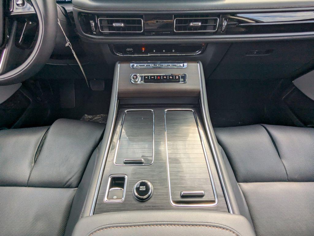 new 2025 Lincoln Aviator car, priced at $67,968