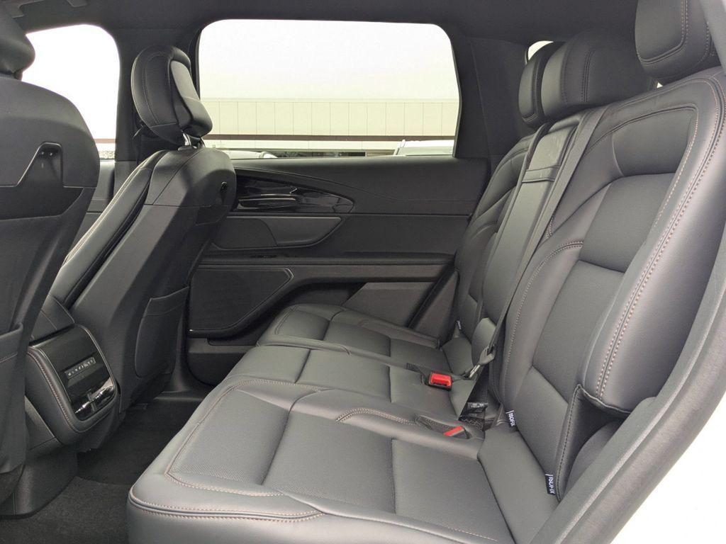 new 2025 Lincoln Nautilus car, priced at $48,741