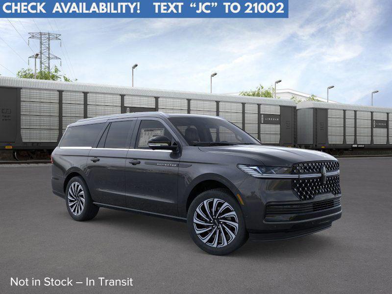 new 2025 Lincoln Navigator car, priced at $122,185