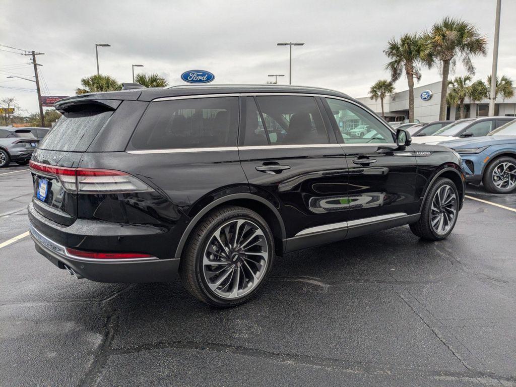 new 2025 Lincoln Aviator car, priced at $74,999