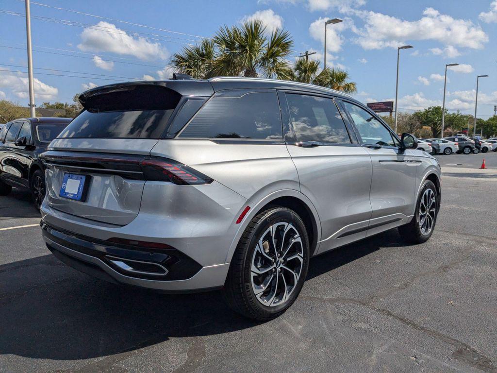 new 2025 Lincoln Nautilus car, priced at $58,705