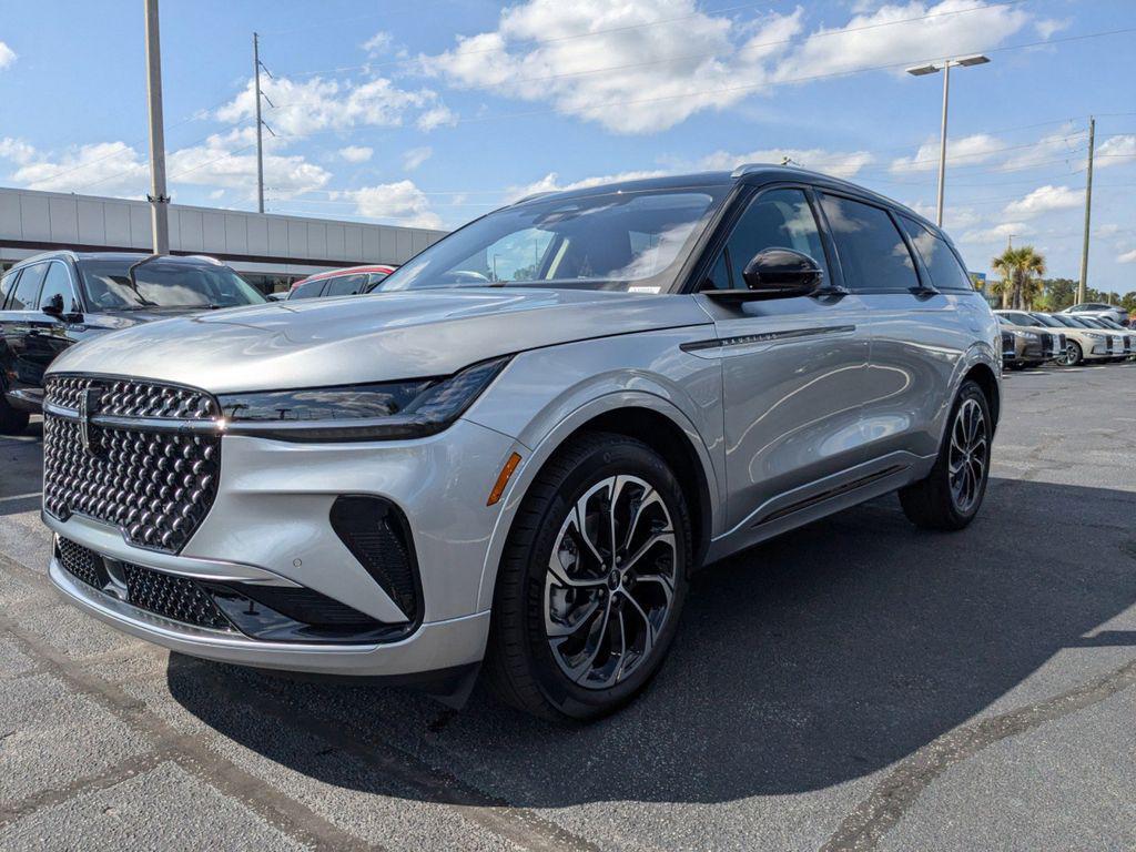new 2025 Lincoln Nautilus car, priced at $58,705