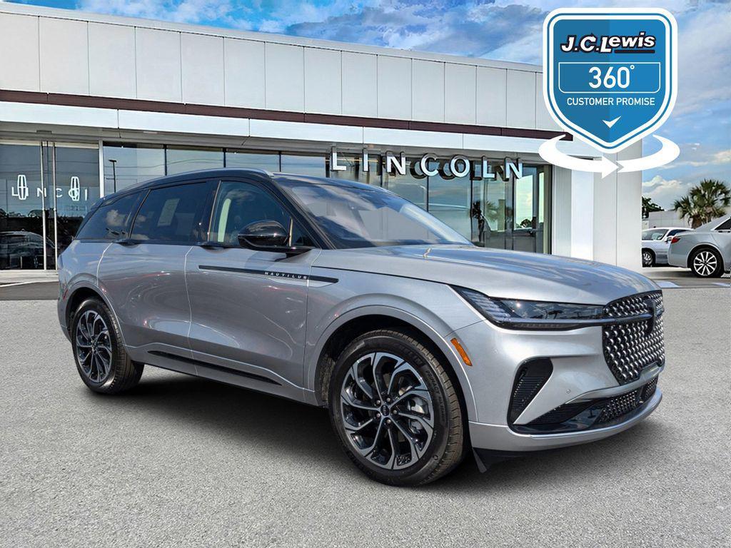 new 2025 Lincoln Nautilus car, priced at $58,705