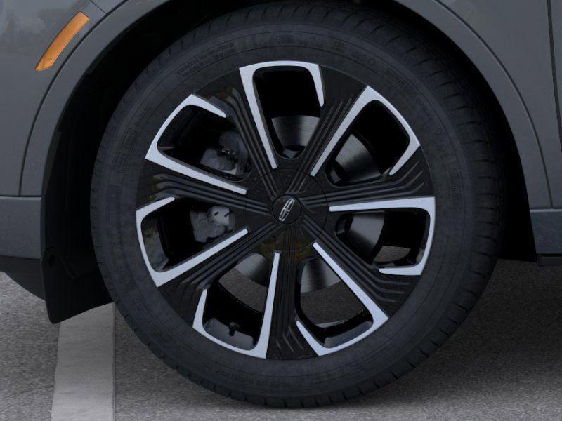 new 2025 Lincoln Nautilus car, priced at $67,660