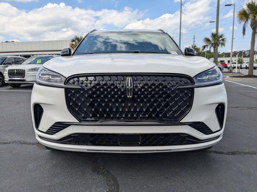 new 2025 Lincoln Aviator car, priced at $92,590