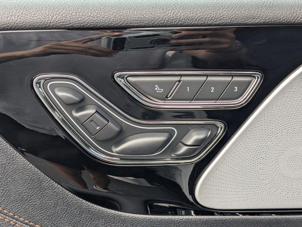 new 2025 Lincoln Aviator car, priced at $92,590