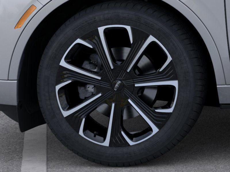 new 2025 Lincoln Nautilus car, priced at $63,910