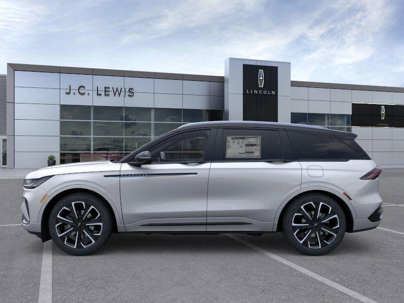 new 2025 Lincoln Nautilus car, priced at $63,910