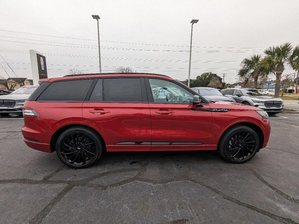 new 2025 Lincoln Aviator car, priced at $76,410