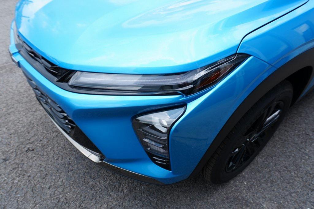 new 2025 Chevrolet Trax car, priced at $25,709