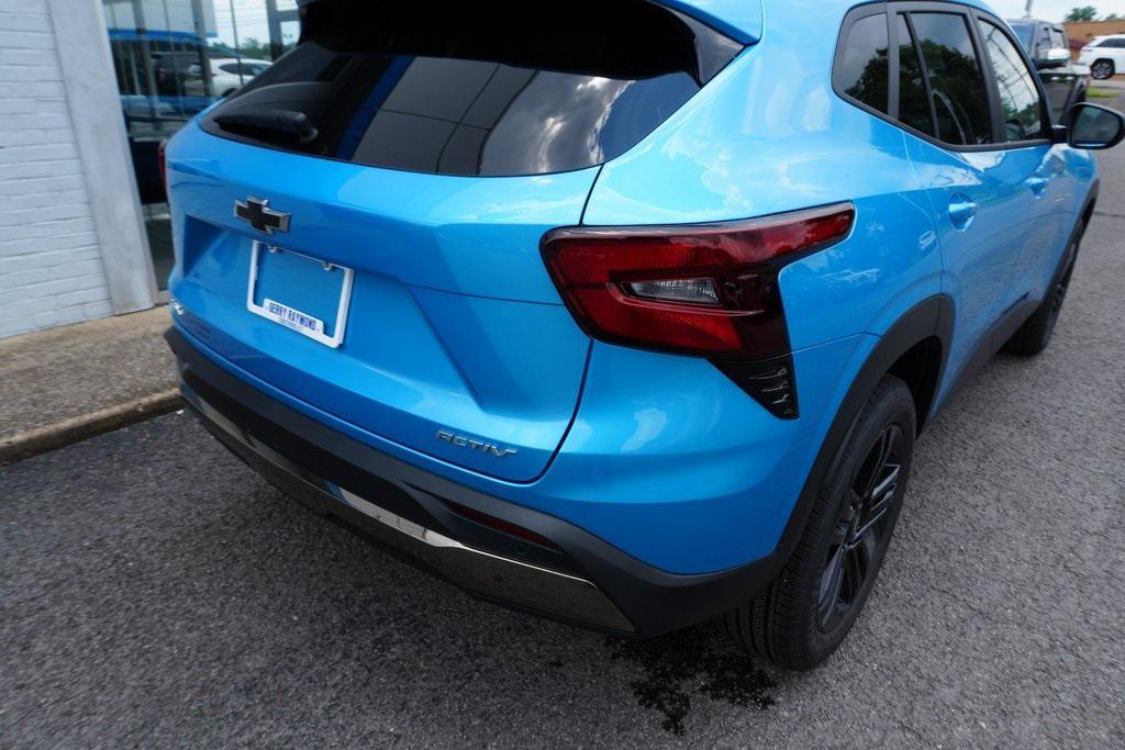 new 2025 Chevrolet Trax car, priced at $25,709