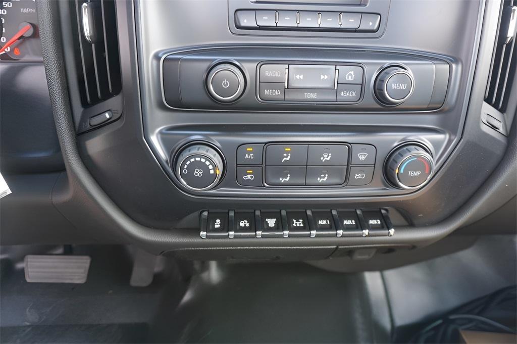new 2024 Chevrolet Silverado 1500 car, priced at $57,557