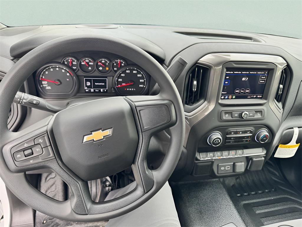 new 2025 Chevrolet Silverado 1500 car, priced at $39,550