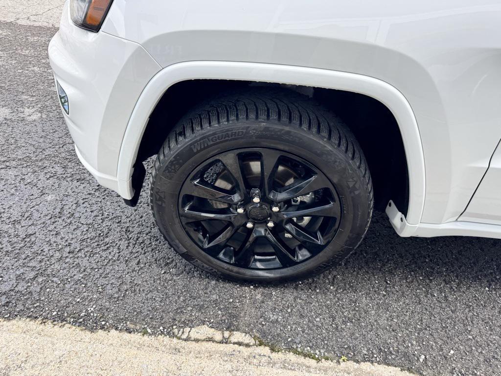 used 2022 Jeep Grand Cherokee car, priced at $25,829
