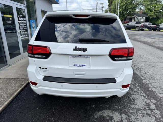 used 2022 Jeep Grand Cherokee car, priced at $28,500