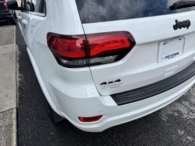 used 2022 Jeep Grand Cherokee car, priced at $28,500
