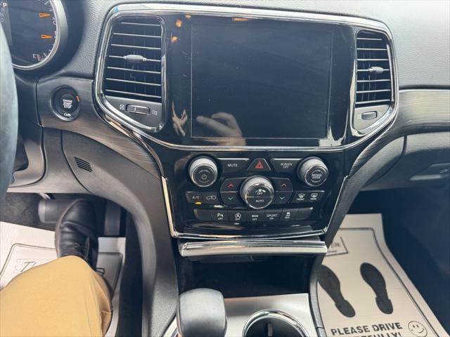 used 2022 Jeep Grand Cherokee car, priced at $28,500