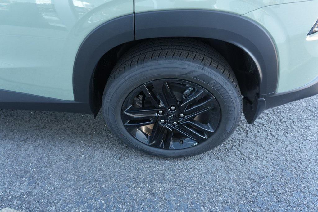 new 2025 Chevrolet Trax car, priced at $25,573