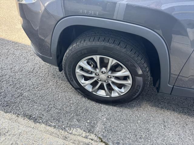 used 2020 Jeep Cherokee car, priced at $19,930
