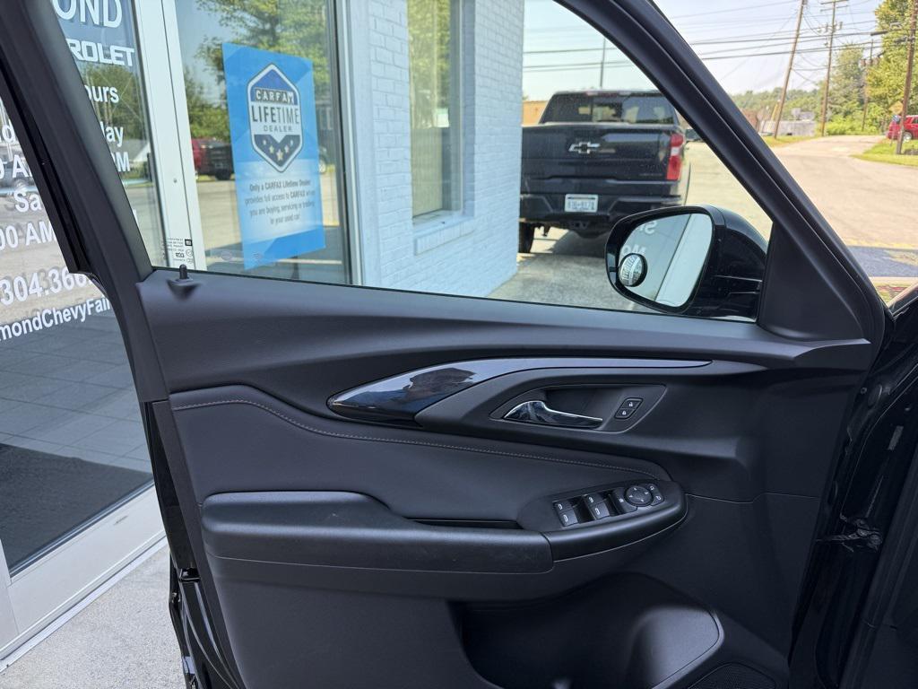 used 2023 Chevrolet TrailBlazer car, priced at $24,756