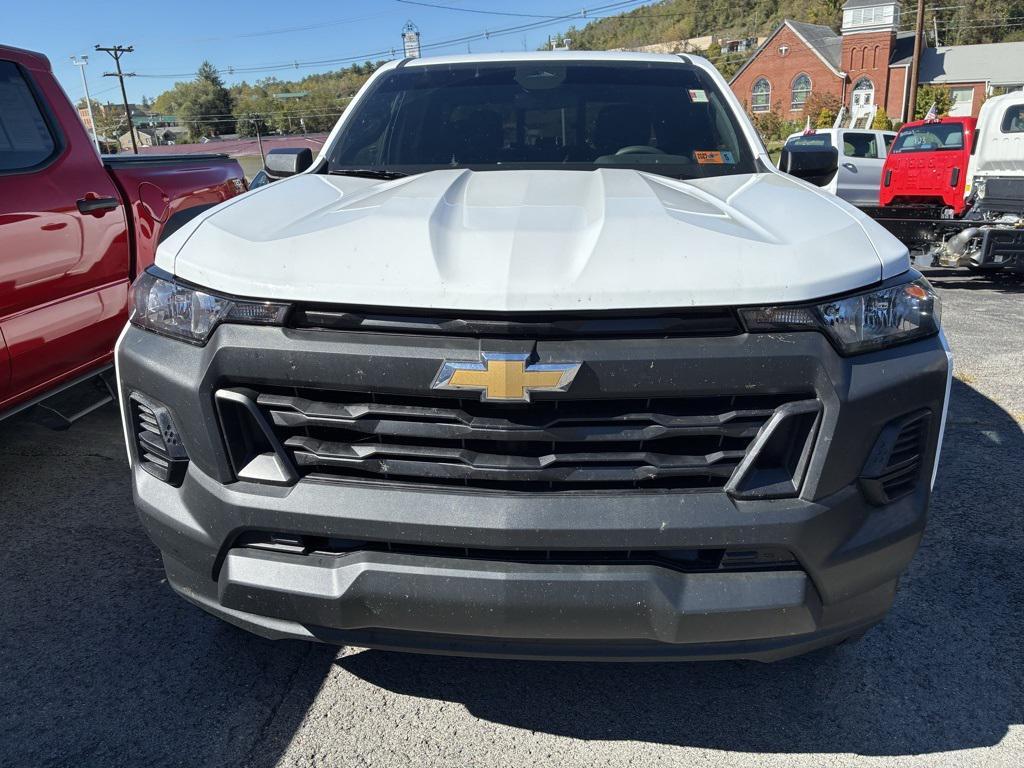 used 2025 Chevrolet Colorado car, priced at $29,000