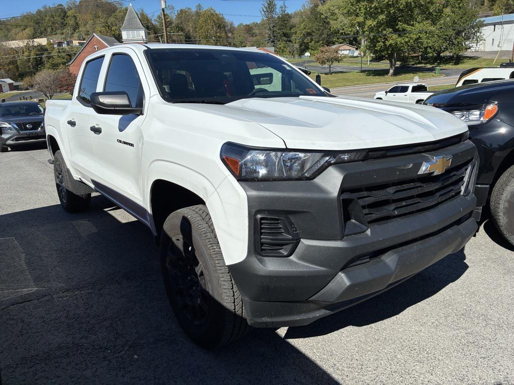 used 2025 Chevrolet Colorado car, priced at $29,000