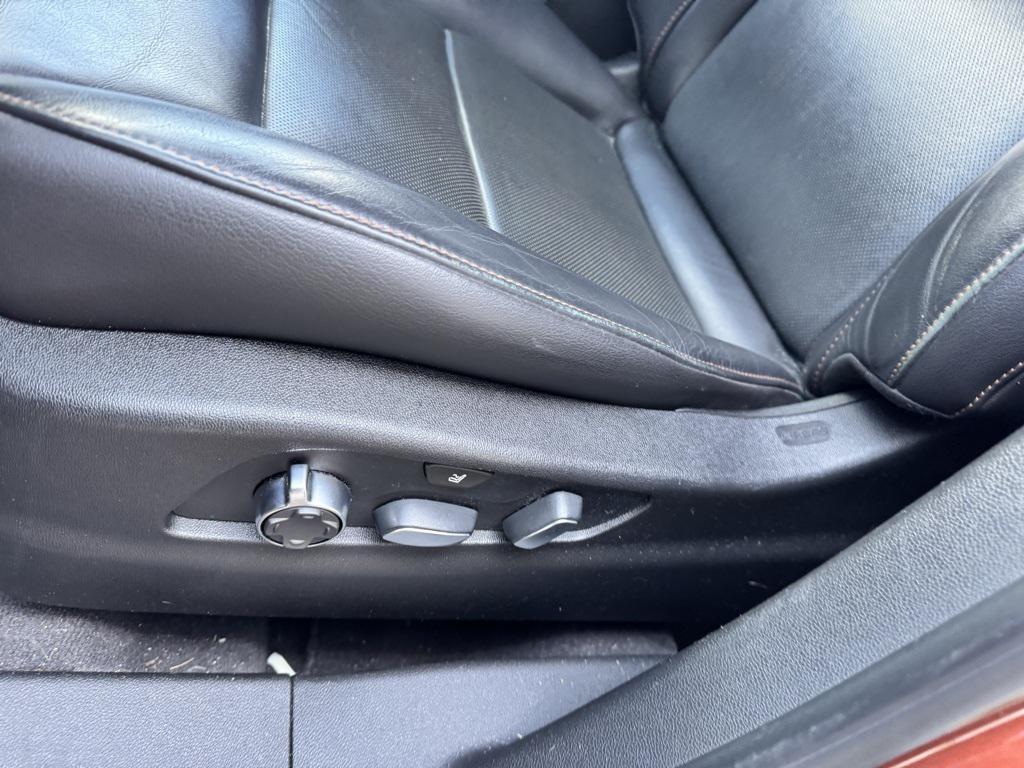 used 2019 Cadillac XT4 car, priced at $24,000