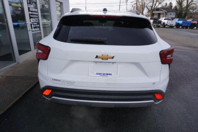 new 2025 Chevrolet Trax car, priced at $25,510