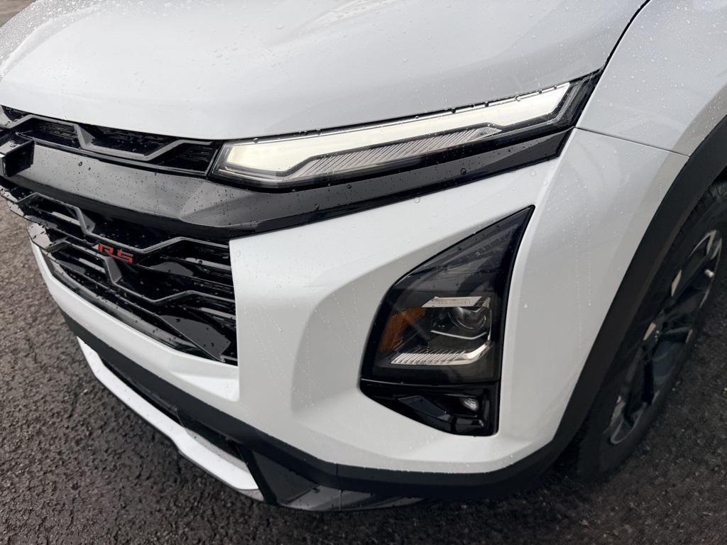 new 2026 Chevrolet Equinox car, priced at $39,218