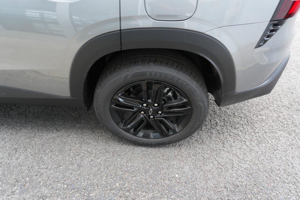 new 2025 Chevrolet Trax car, priced at $25,955