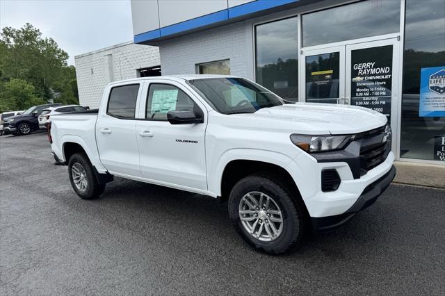 new 2025 Chevrolet Colorado car, priced at $34,995
