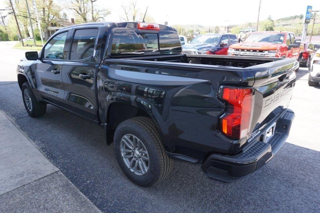 new 2024 Chevrolet Colorado car, priced at $33,816