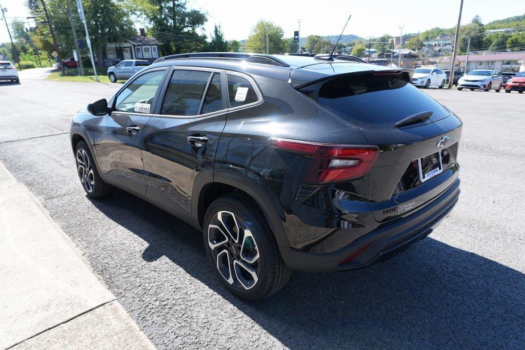 new 2026 Chevrolet Trax car, priced at $25,612