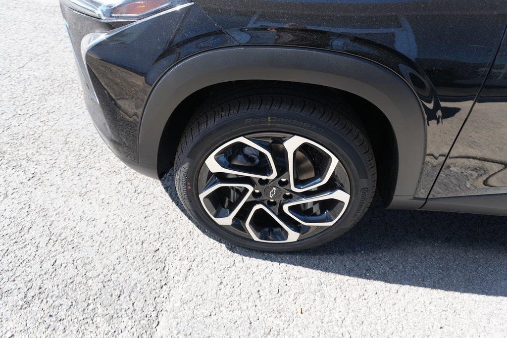 new 2026 Chevrolet Trax car, priced at $25,612