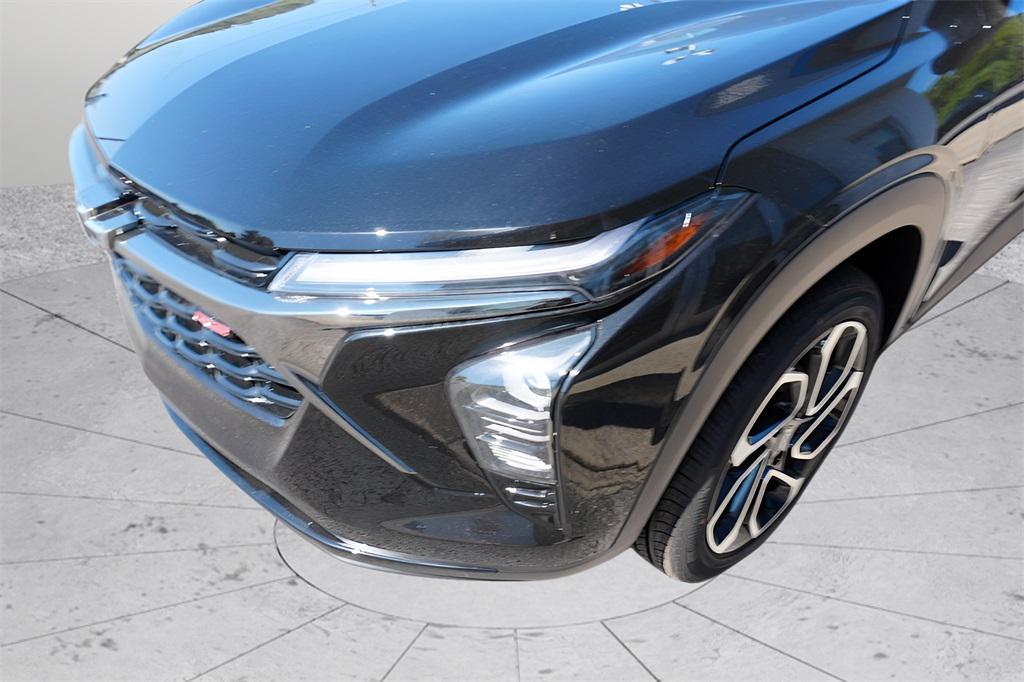 new 2026 Chevrolet Trax car, priced at $25,612