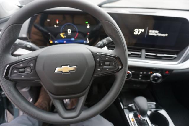 new 2025 Chevrolet Trax car, priced at $22,790