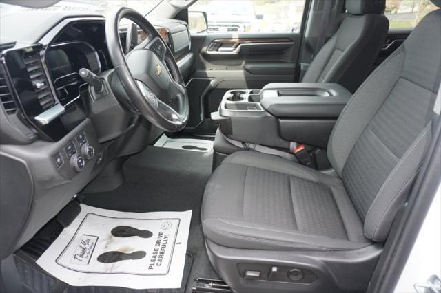 used 2022 Chevrolet Silverado 1500 car, priced at $37,700