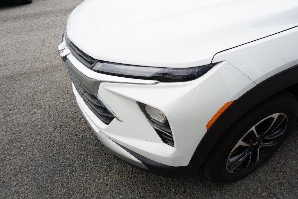 new 2024 Chevrolet TrailBlazer car, priced at $26,317
