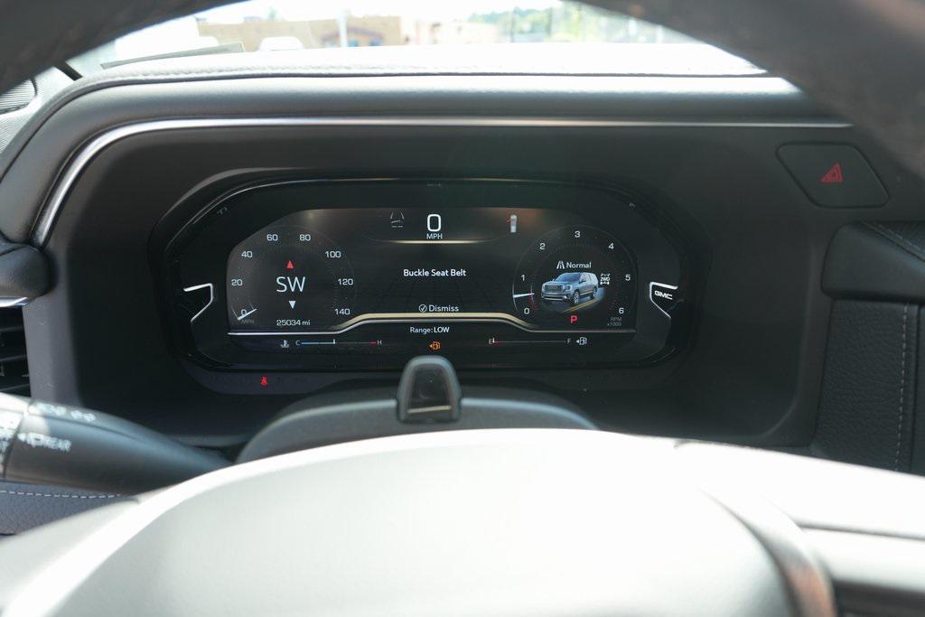 used 2024 GMC Yukon car, priced at $72,998