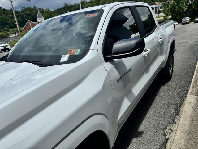 new 2024 Chevrolet Colorado car, priced at $37,810